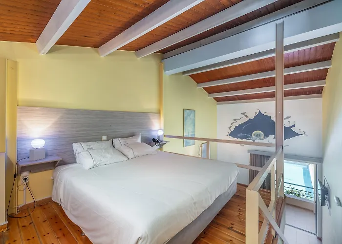 Ianos 3* Lefkada City