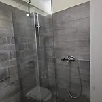 拉诺斯酒店 3*