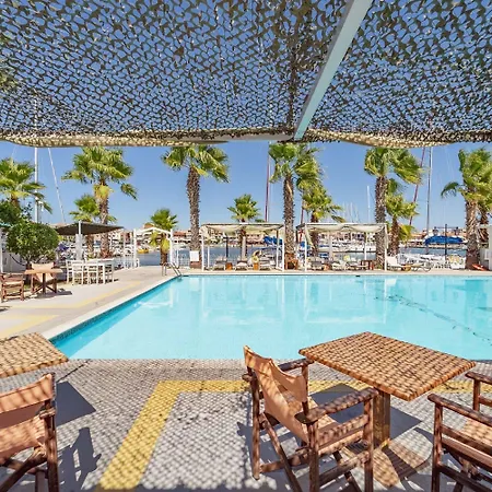 Ianos 3* Lefkada City