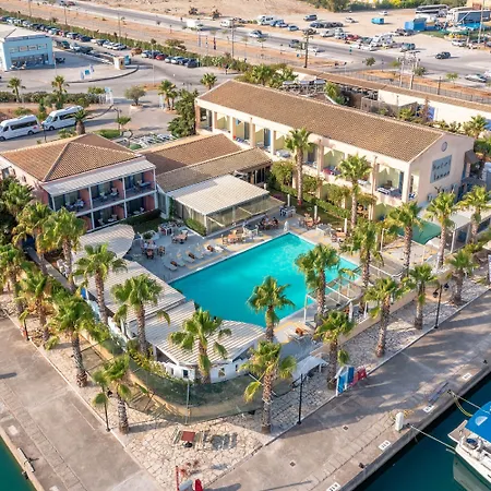 Ianos 3* Lefkada City