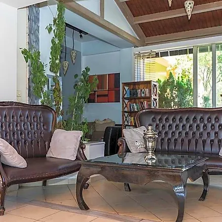 Ianos Hotel 3*